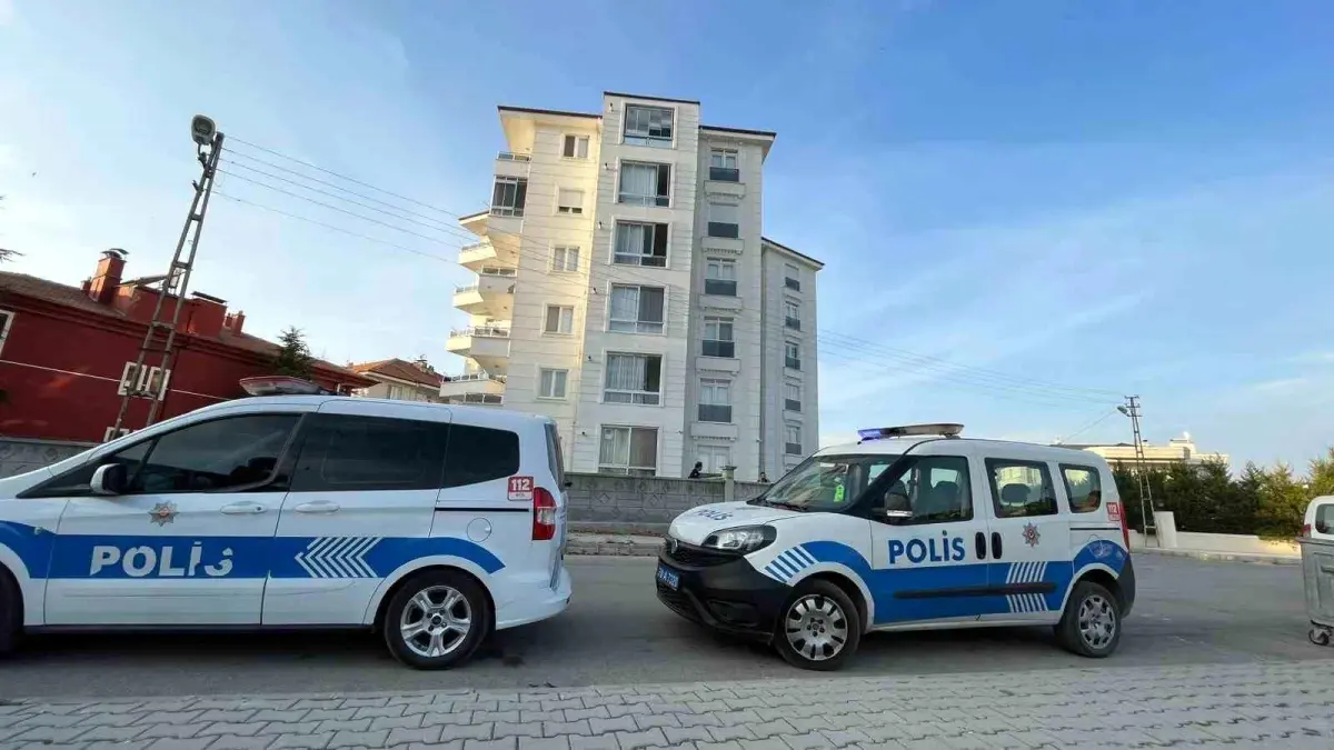 Trajedi: Öğretmen Balkondan Düşerek Hayatını Kaybetti