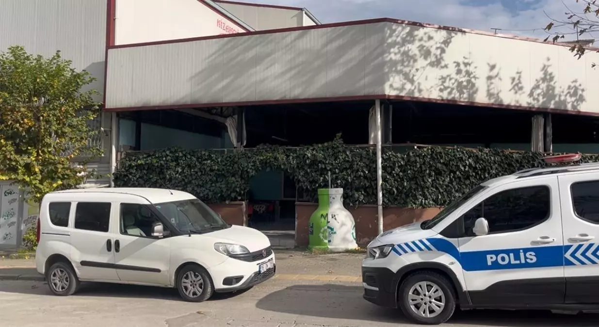 Bursa’da Kahvehaneyi Tüfekle Dolduran Kayınpeder ve Oğlu Şok Saldırıyla Gözaltına Alındı