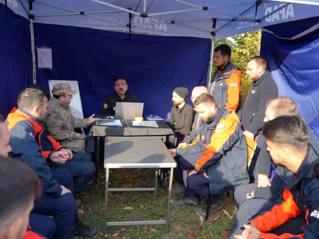 Kaybolan Anne ve Oğlunu Arama Çalışmaları Sürüyor