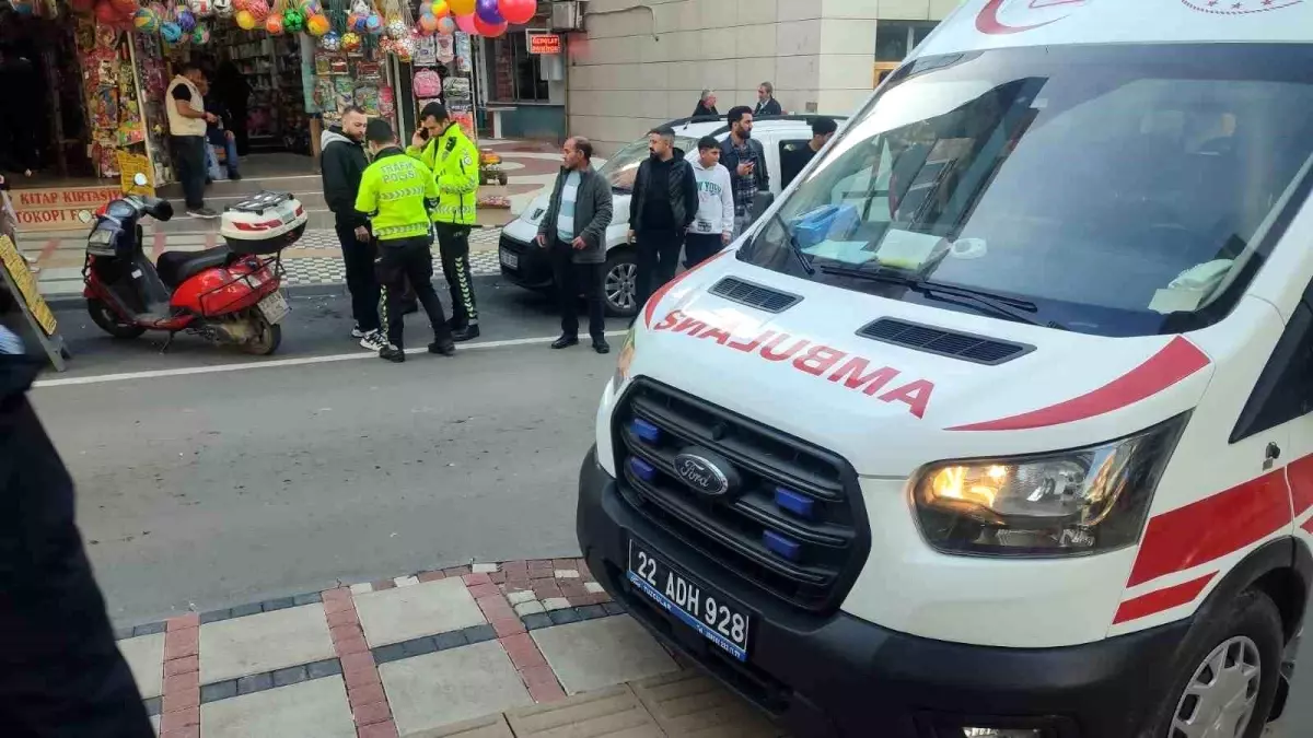 Keşan’da Motosiklet Yaya Çarptı