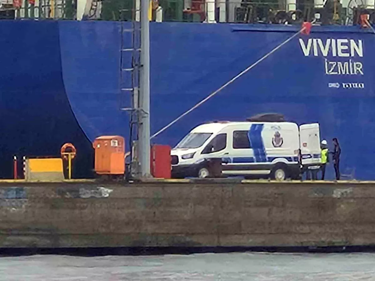 Kocaeli’de Tekne Alabora: 1 Ölü, 1 Yaralı