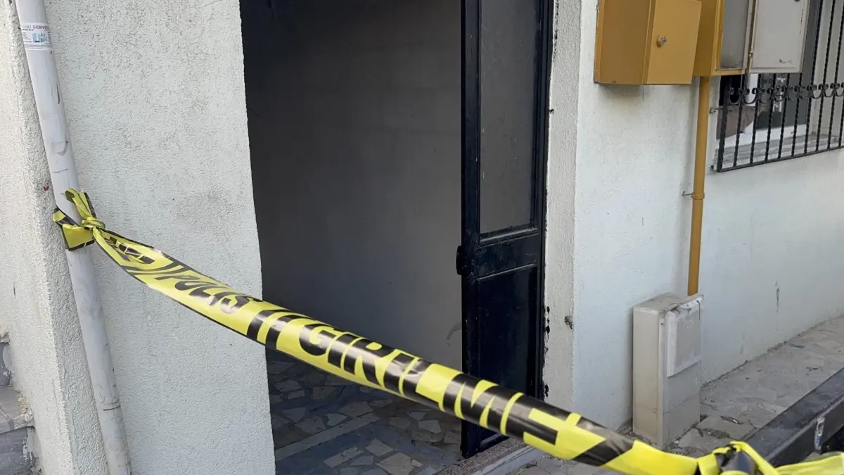 Çayırova’da Yangın: 2 Yaşındaki Çocuk Hayatını Kaybetti