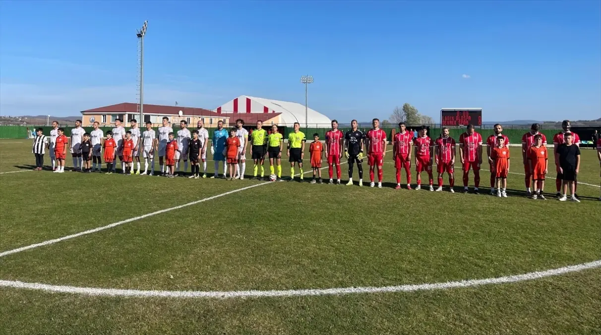 Ladik Belediyespor, Devrekspor’u 1-0’lık Dar Galibiyetle Geçti