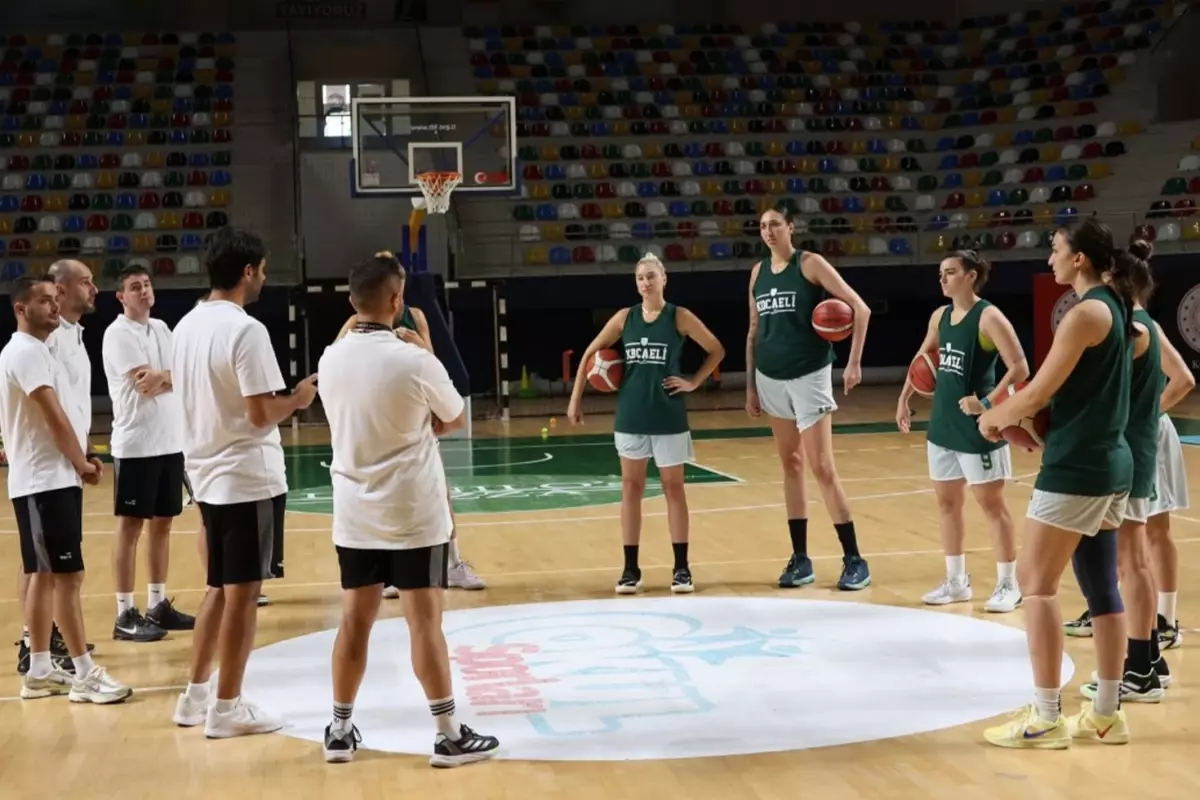 Ligden Çekilen Kocaeli Kadın Basketbol Takımı’nın Tüm Maçları 20‑0 Hükmen Kazanıldı!