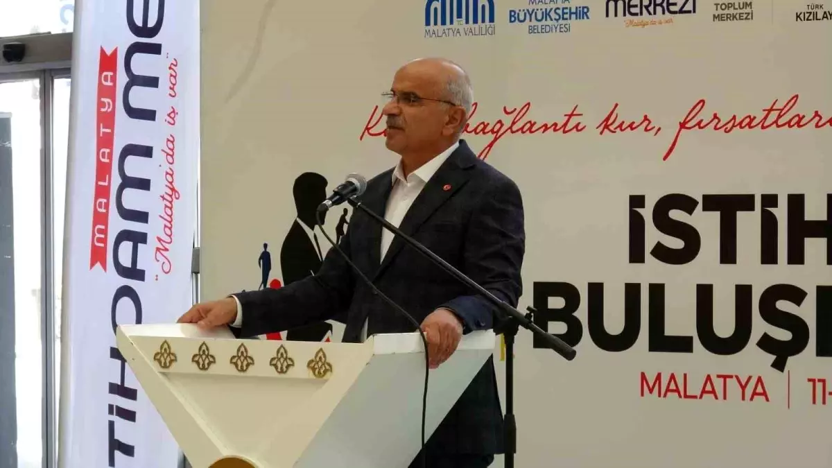 Malatya’da 25 Firmalı Büyük İstihdam Fuarı Kapılarını Açtı – Şehir Ekonomisi Yeniden Canlanıyor