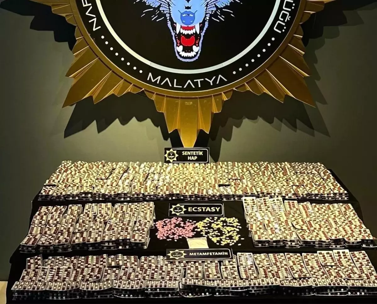 Malatya’da Uyuşturucu Operasyonu: 6 Şüpheli Gözaltında ve Binlerce Hap Ele Geçirildi