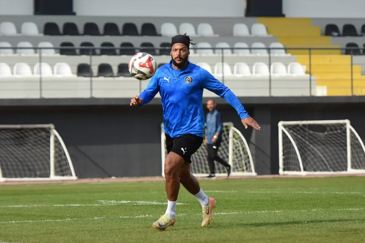 Manisa FK, Pendikspor Maçına Hazırlanıyor