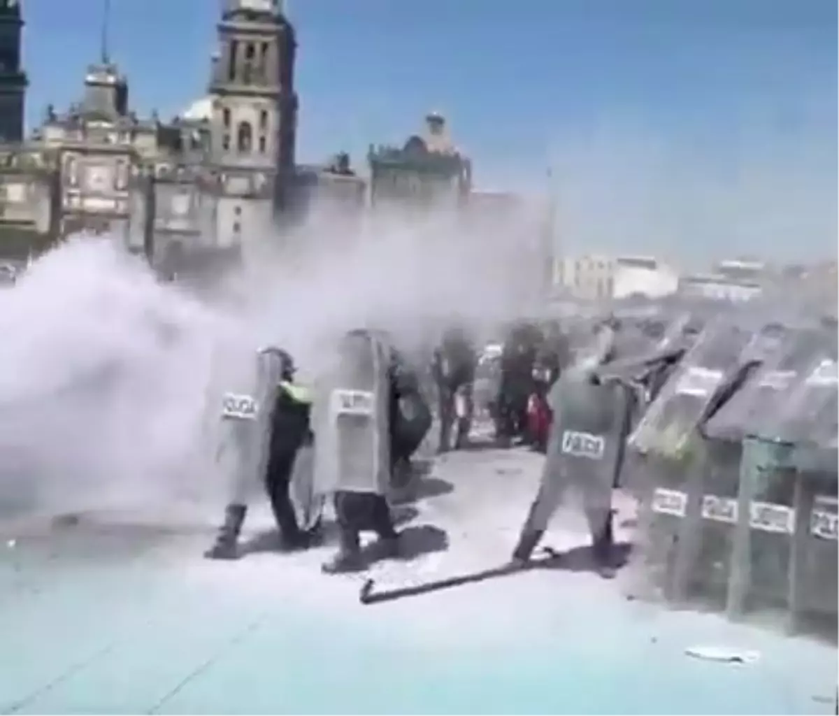 Meksiko’da Z Kuşağı Protestosu: Binlerce Genç Güvenlik Politikalarını Eleştirdi