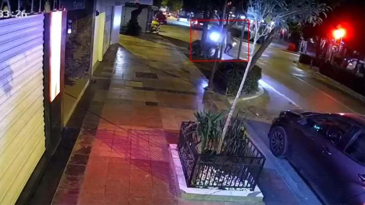 Motosikletin Çarptığı Yaya Hayatını Kaybetti