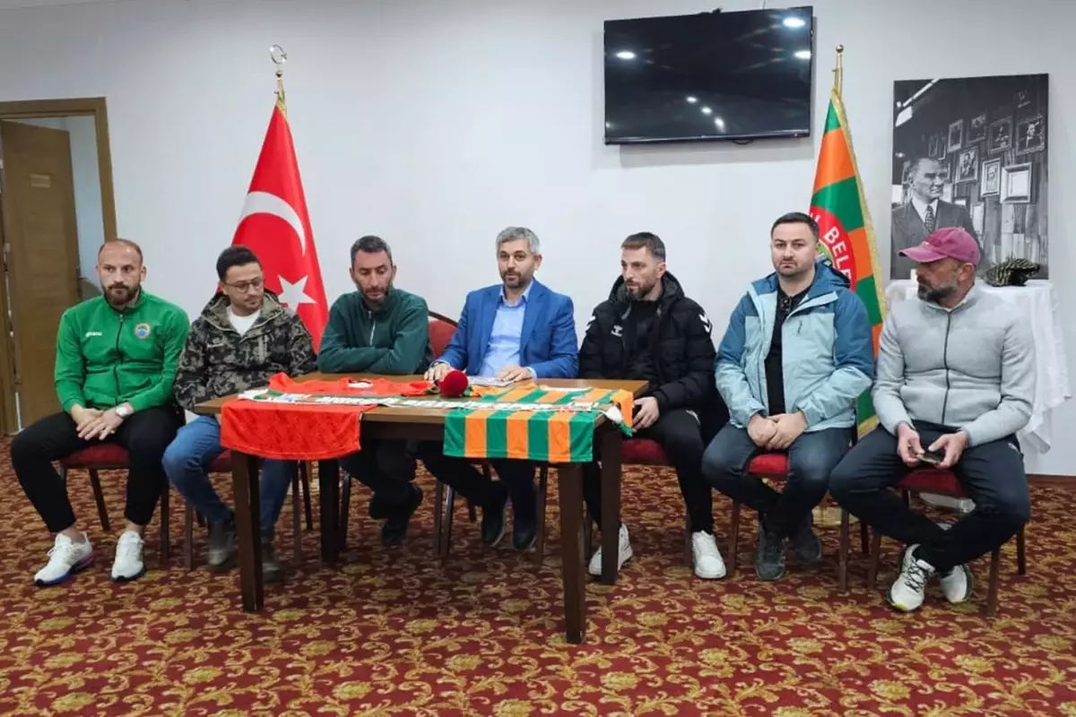 Mücadelede 17 Kırmızı Kart Çıktı! Cezaları Protesto Ederek Bu Haftaki Maça Çıkmadılar