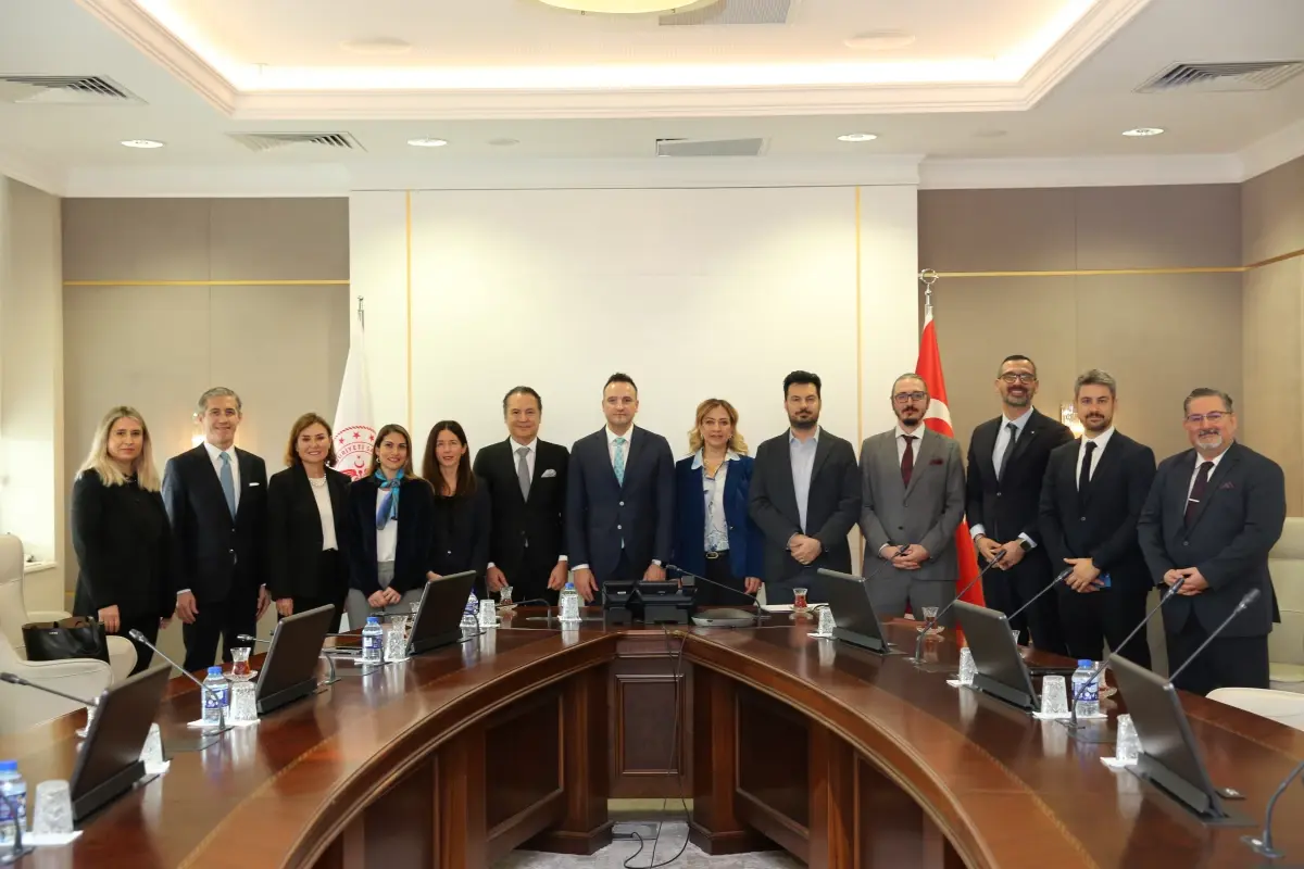 Nadir Hastalıklar için Erken Tanı Projesi: Sağlık Bakanlığı ve Sanofi Ortaklığında Ulusal Dönüşüm