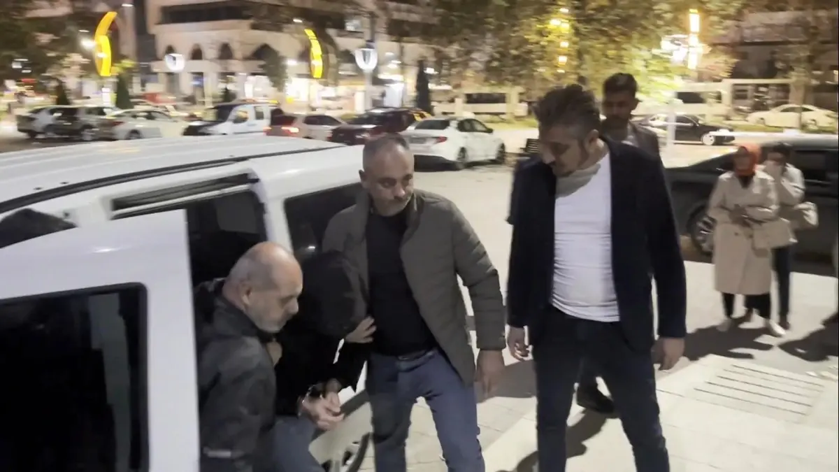 Diyarbakır’da Yakalanan Polis Memuru Soyguncu Adliyeye Sevk Edildi