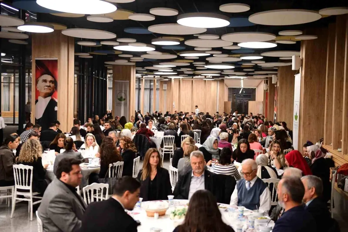 Osmangazi Belediyesi’nden eğitimcilere unutulmaz Öğretmenler Günü