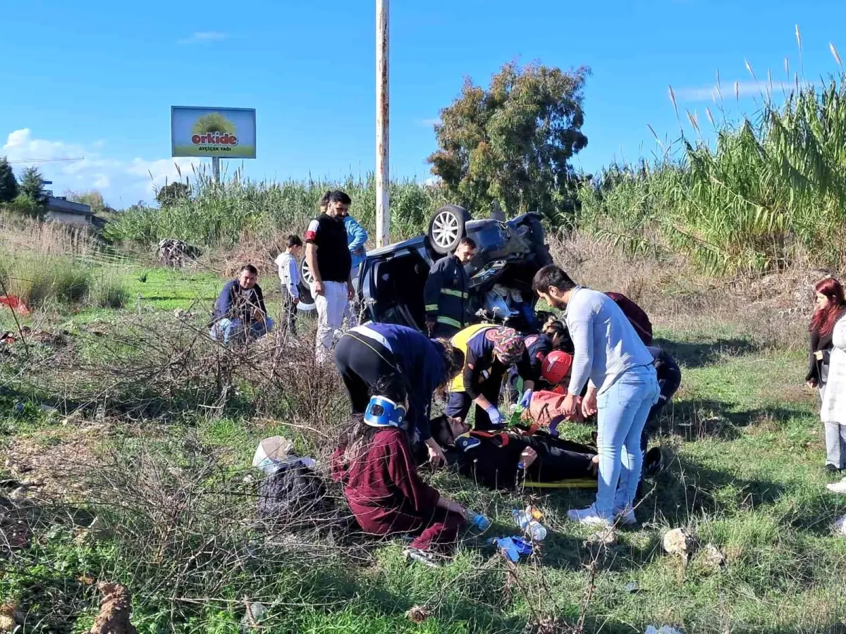 Antalya’da Aileyi Vuran Trafik Kazası: 3 Yaralı