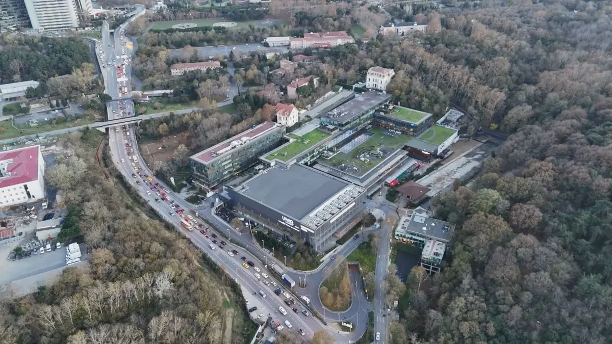 Papa 14. Leo’nun Türkiye Ziyareti: İstanbul’da Halk Açık Ayin ve Dev Güvenlik Önlemleri