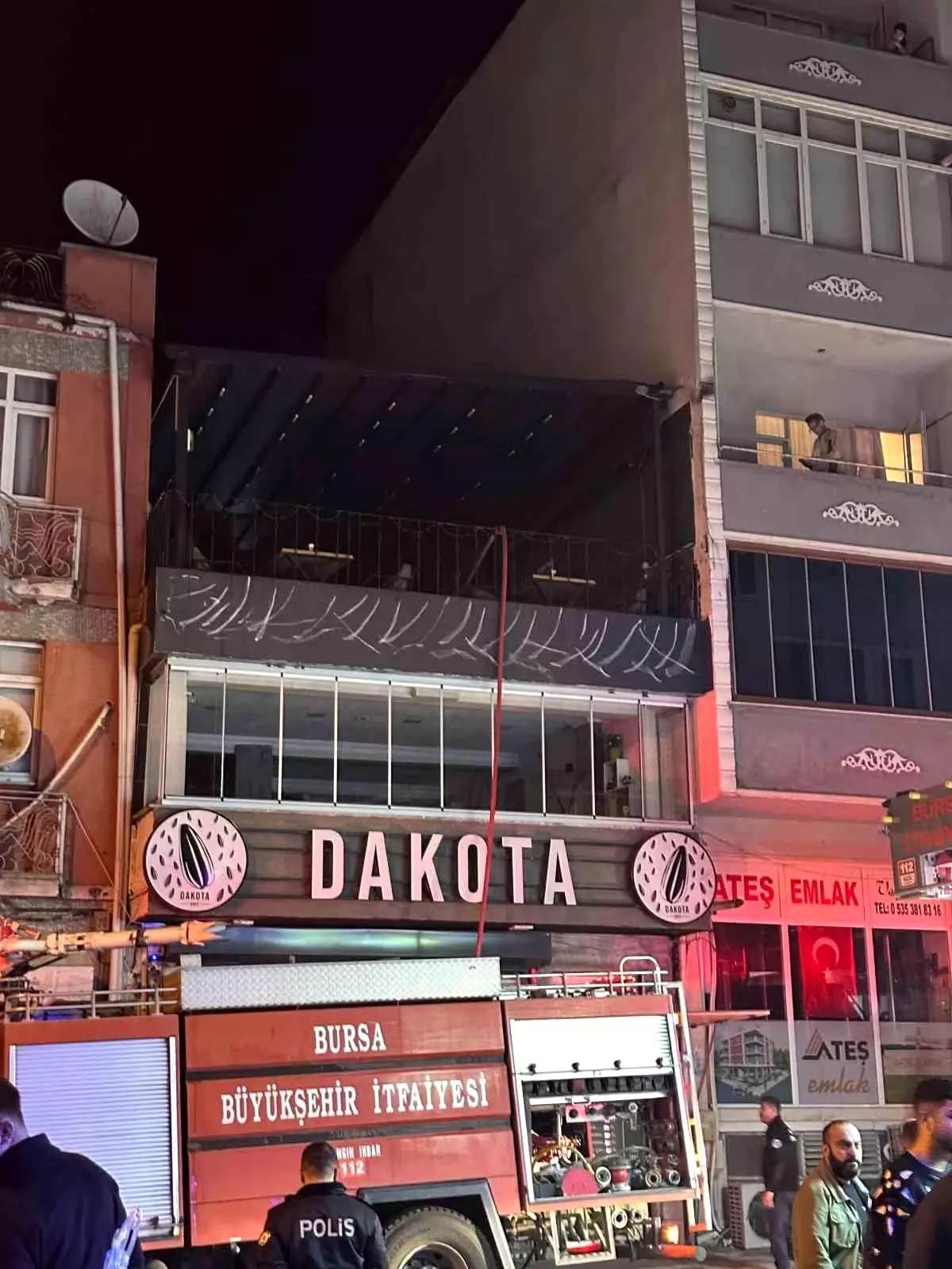 Bursa’da Kafenin Sobası Patladı, Şok Eden Yangın Çıktı