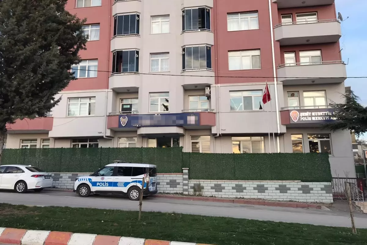 Polis Memuru Kendi Silahıyla Şok Bir Olayda Hayatını Kaybetti