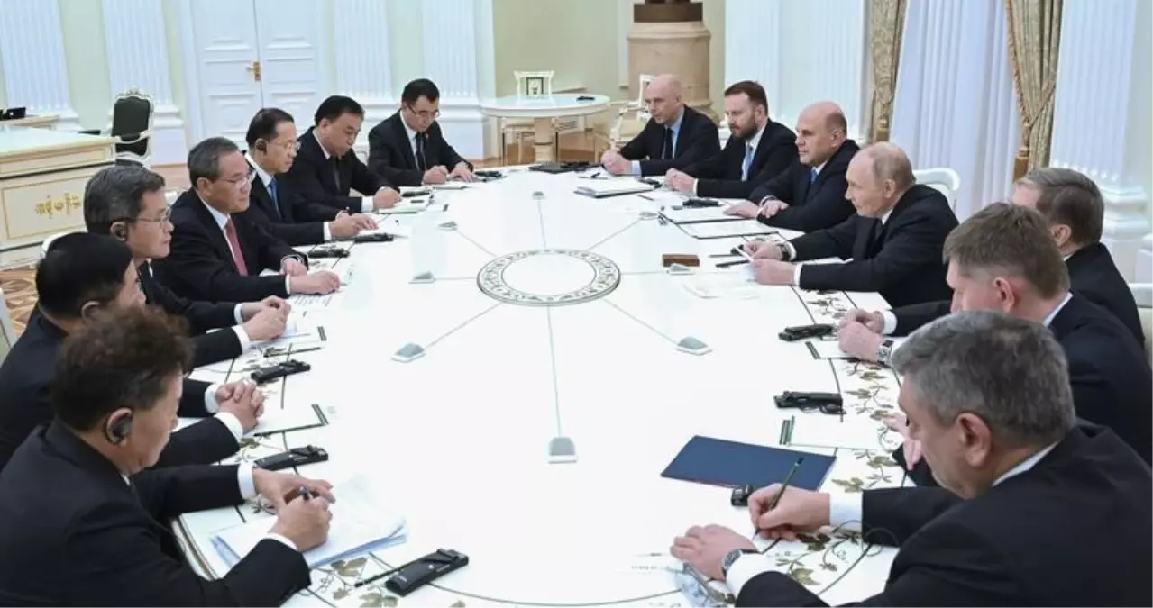 Putin ve Li Qiang Moskova’da Görüştü: Rusya‑Çin Stratejik Ortaklığı Yeni Döneme Giriyor