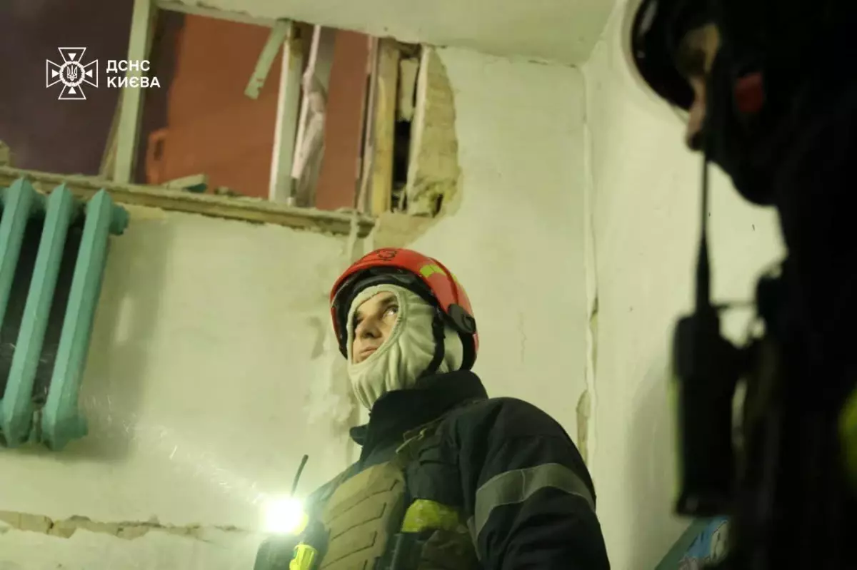 Kiev’e Şok Saldırı: 3 Ölü, 38 Yaralı ve Yarı Milyon Hanede Elektrik Kesintisi