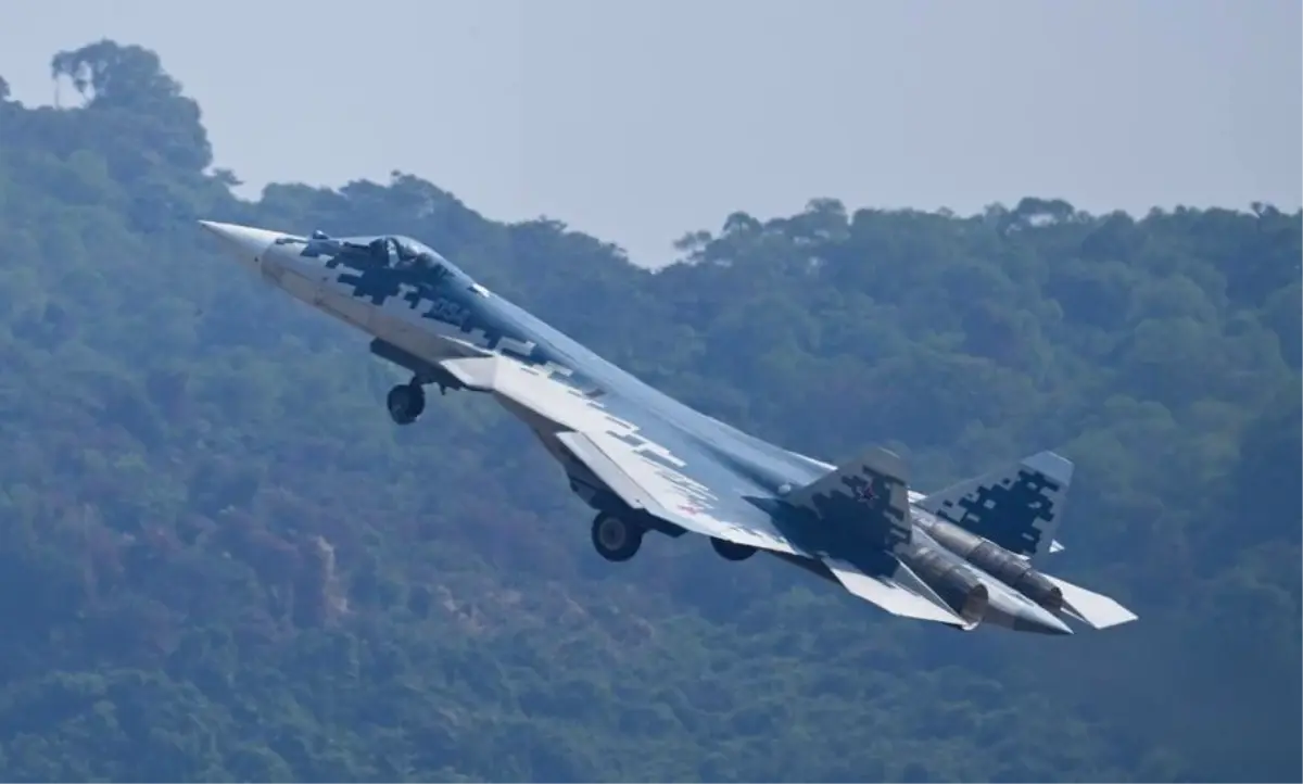 Su-57 İlk İhraç: Rusya’nın 5. Nesil Savaş Uçağını İlk Kez Yabancı Bir Ülkeye Satması
