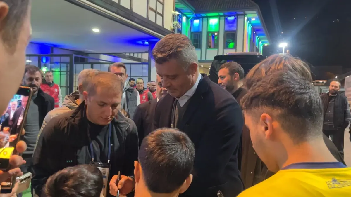 Fenerbahçe, Rizespor’u 5-2 Mağlup Ederek Tarihi Galibiyet Aldı