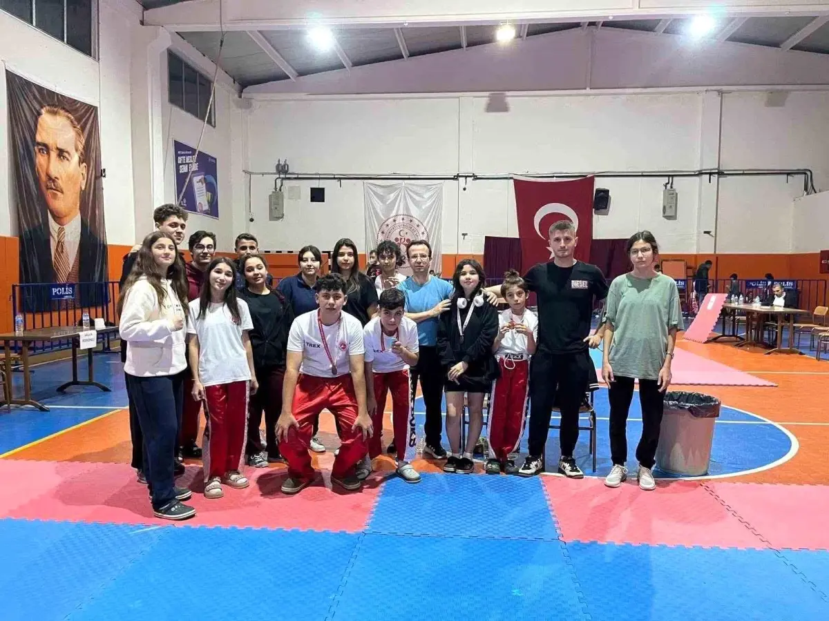 Sarıgöl’de Kick Boks Turnuvası Büyük İlgi Gördü