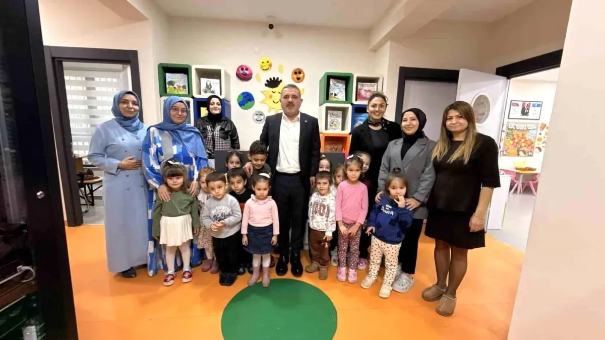Sincan Belediye Başkanı Murat Ercan, Öğretmenler Günü’nü 8 Kreşte Coşkuyla Kutladı