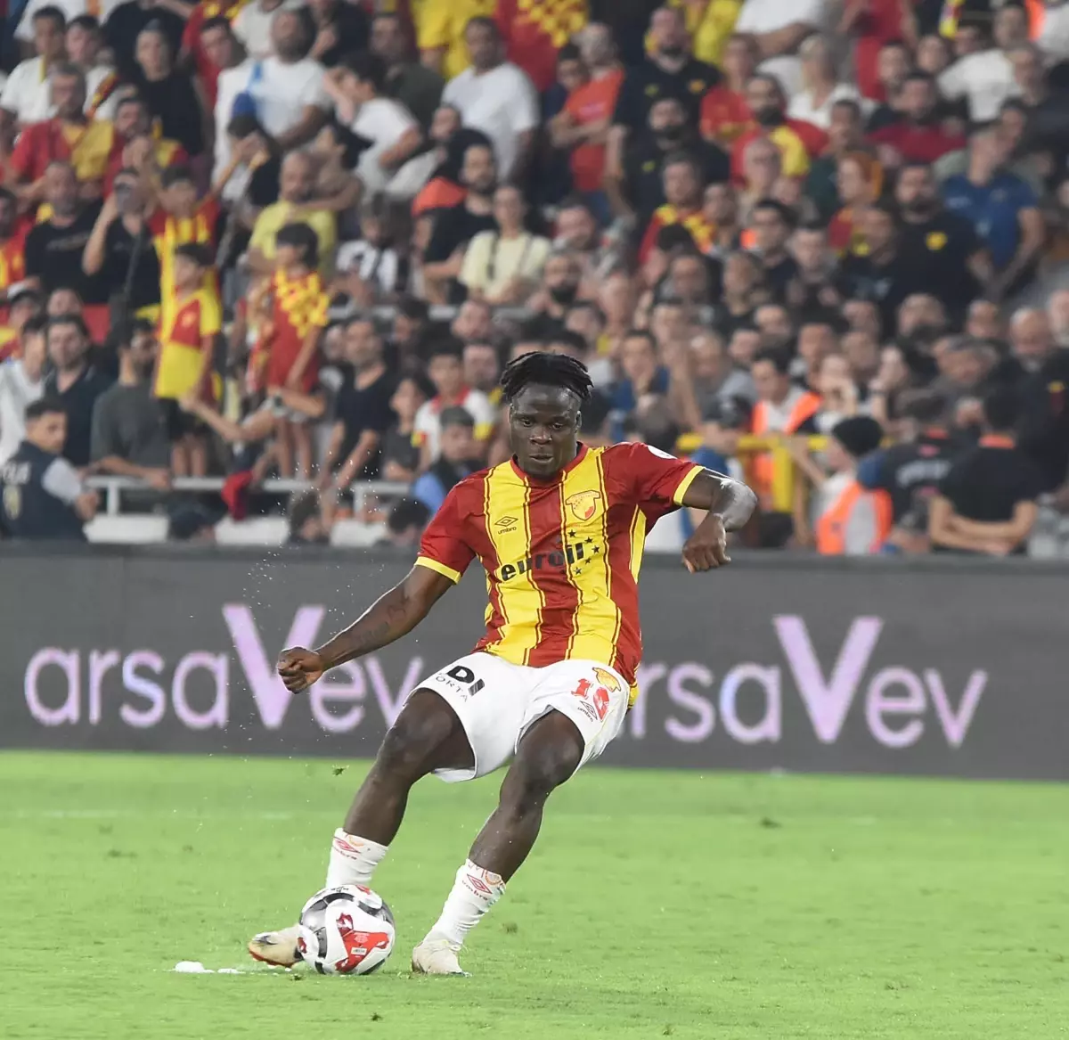 Göztepe’nin Genç Kadrosuyla Avrupa Hedefi