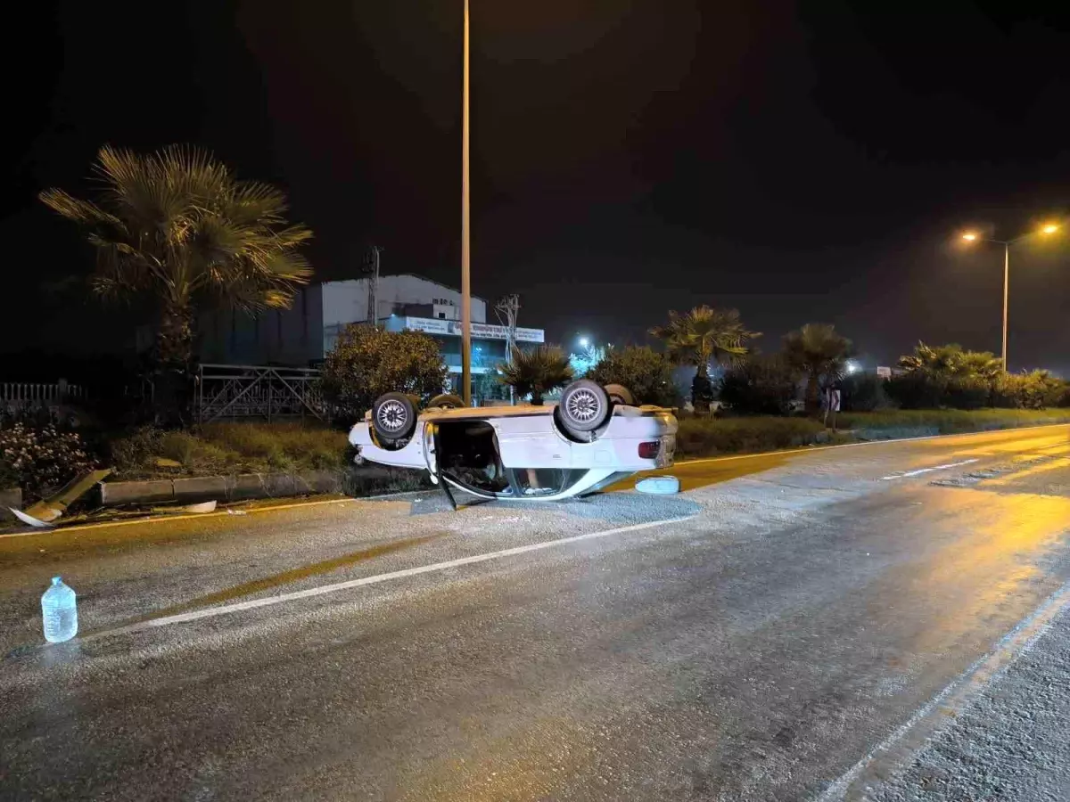 Hatay’da Takla Atan Otomobilde Sürücü Yaralandı