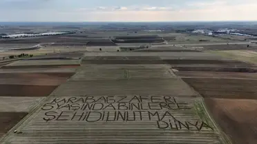 Tarlasına yazdığı kutlama mesajlarıyla bilinen Kırklarelili çiftçi bu kez de Karabağ zaferini kutladı