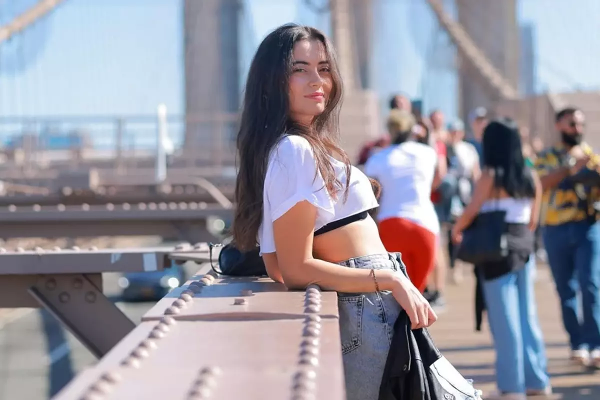 Tescilli güzelin yeni işi herkesi şaşırttı, kamera önünde olmayacak