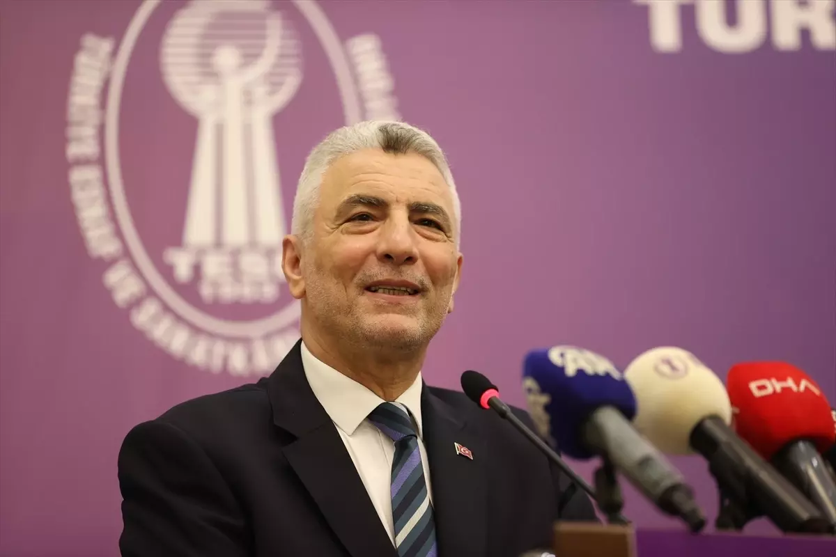 Bakan Bolat: Esnafın Güçlenmesi İçin Destekler Sürecek