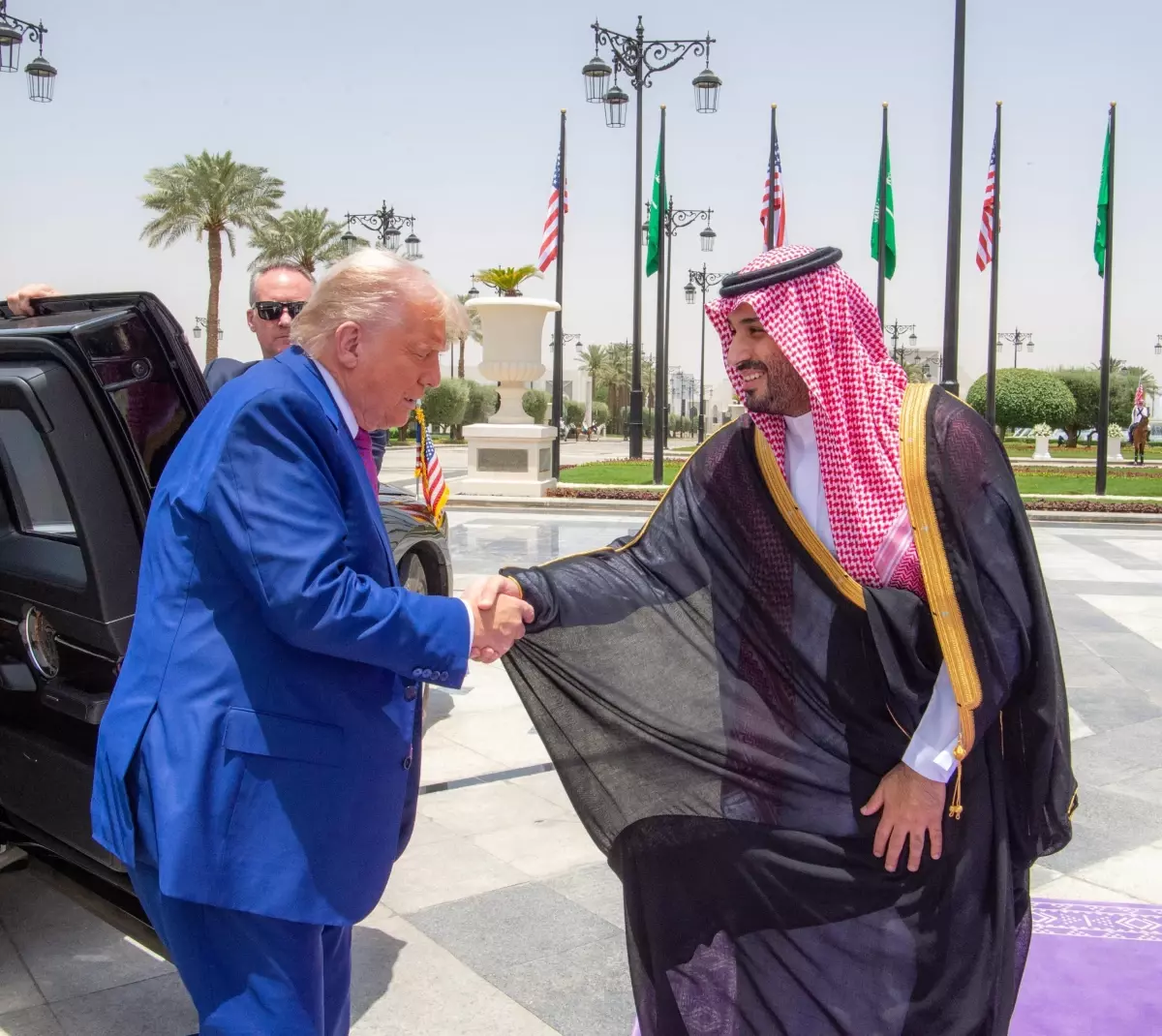 Trump ve Selman Beyaz Saray’da Buluşuyor