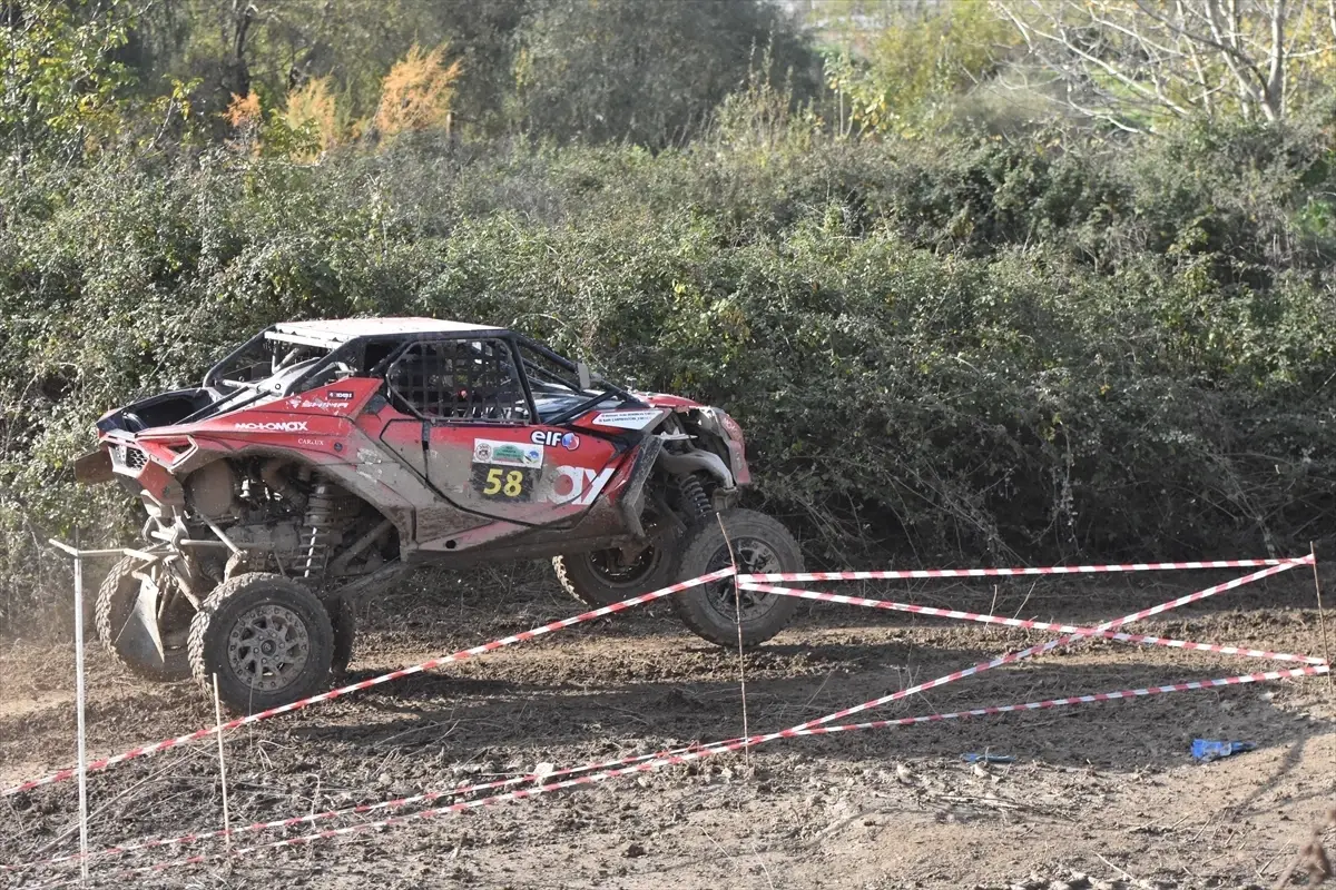 Sakarya’da Off-Road Şampiyonası Heyecanı Zirveye Ulaştı