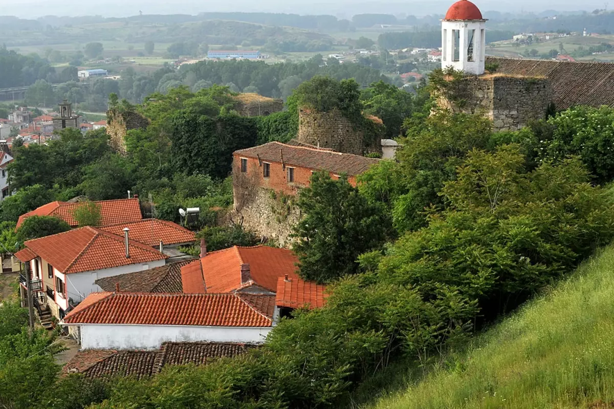 Türkiye’ye sadece 20 dakika uzaklıkta! Bu köylere yerleşenlere 500 bin TL verilecek