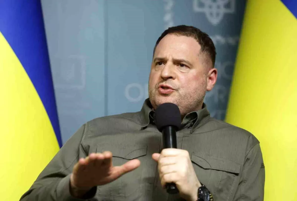 Zelenskiy’in Danışmanına Yolsuzluk Soruşturması: Andriy Yermak’ın Evinde Büyük Operasyon