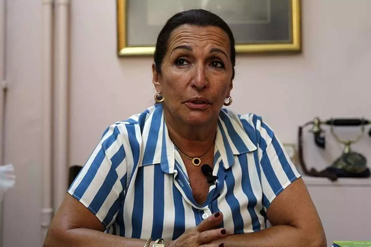 Yıllar sonra gelen tesadüf: Gül Sunal ile İzzet Günay trafikte karşılaştı