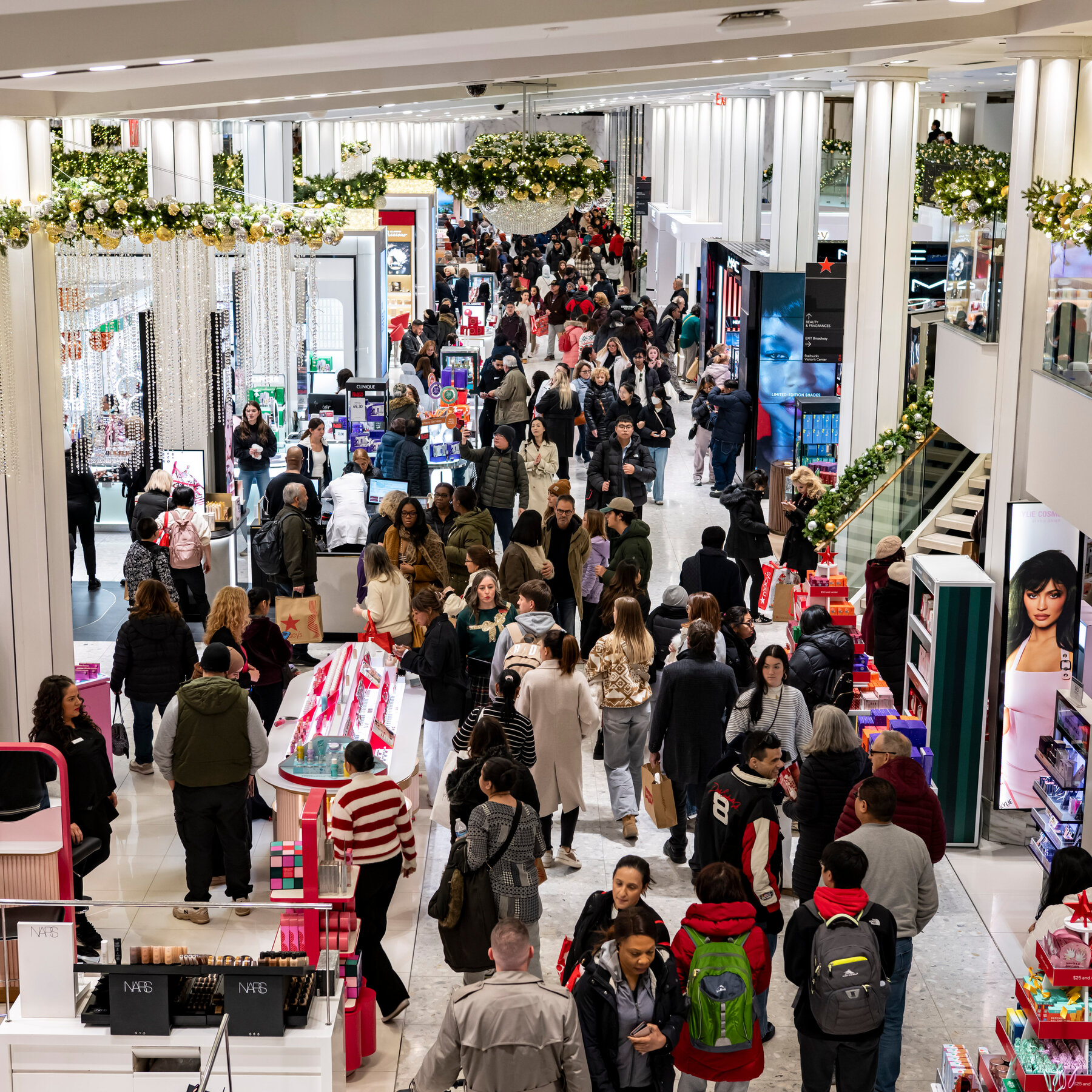 Executives Remain Optimistic About the U.S. Economy Despite Rising Costs