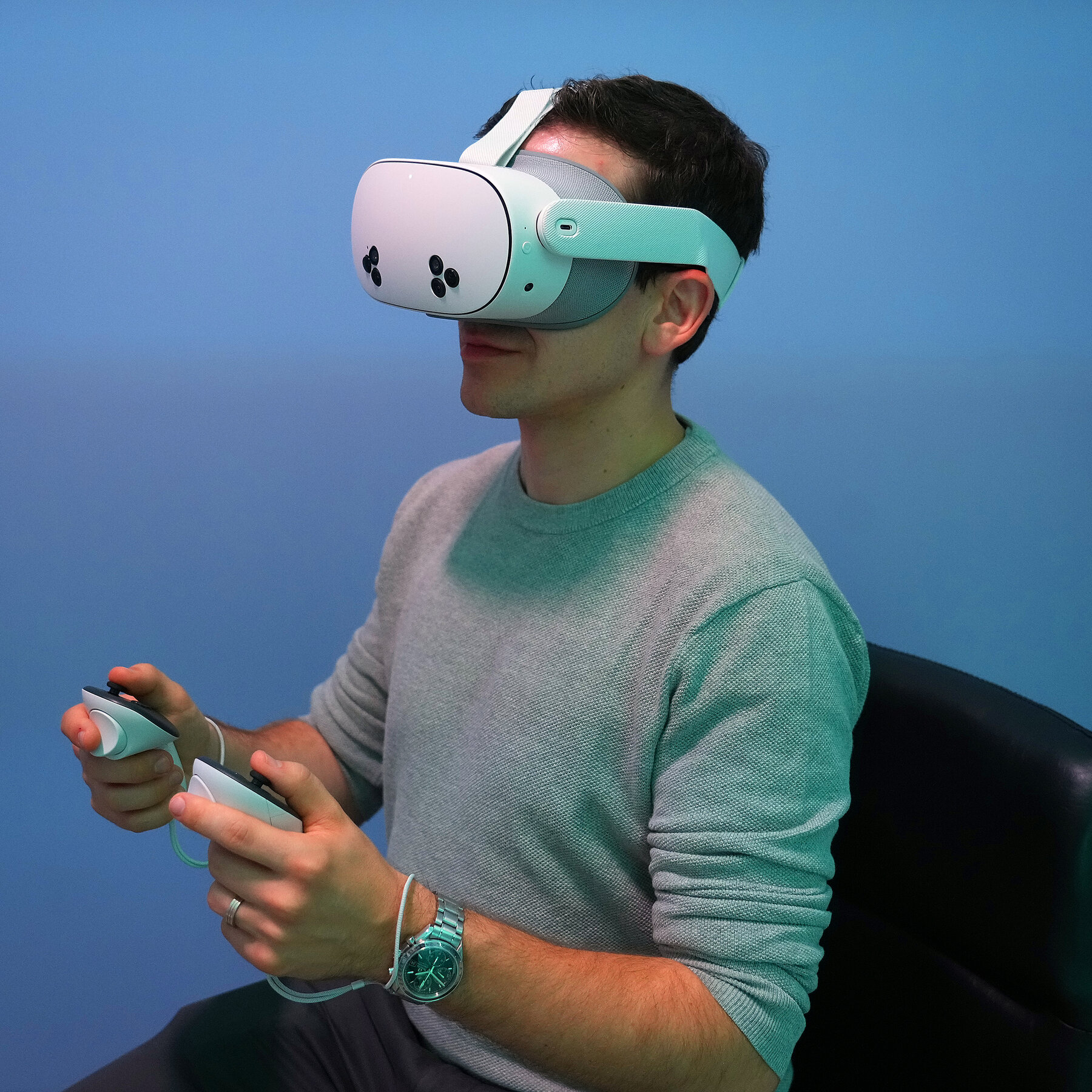 Meta Shifts Investment Focus Toward Wearables While Keeping Metaverse Ambitions Alive