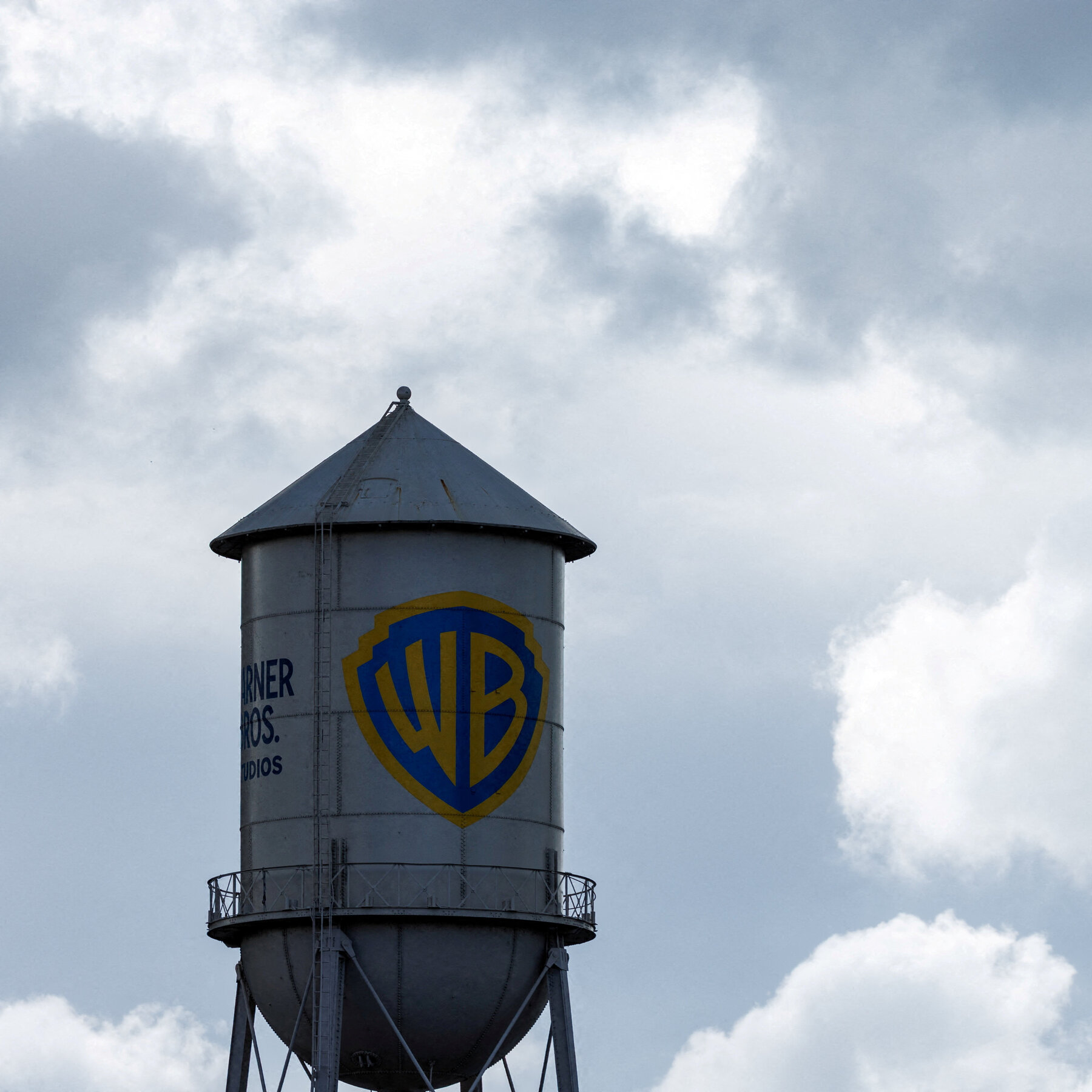 Why the Battle for Warner Bros. Discovery May Not Be Over Yet