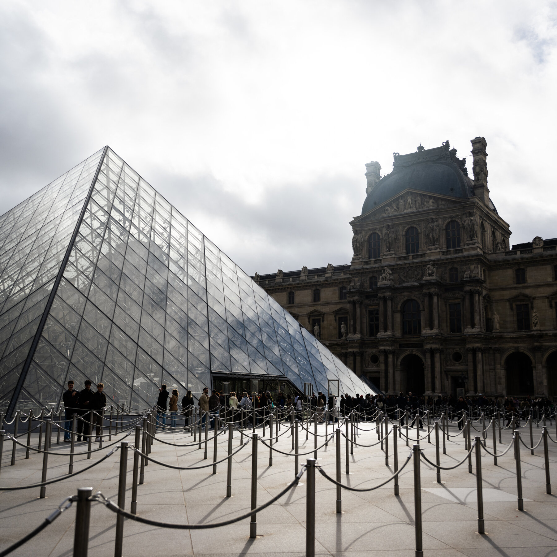 Leak Exposes Weaknesses in Louvre’s Infrastructure