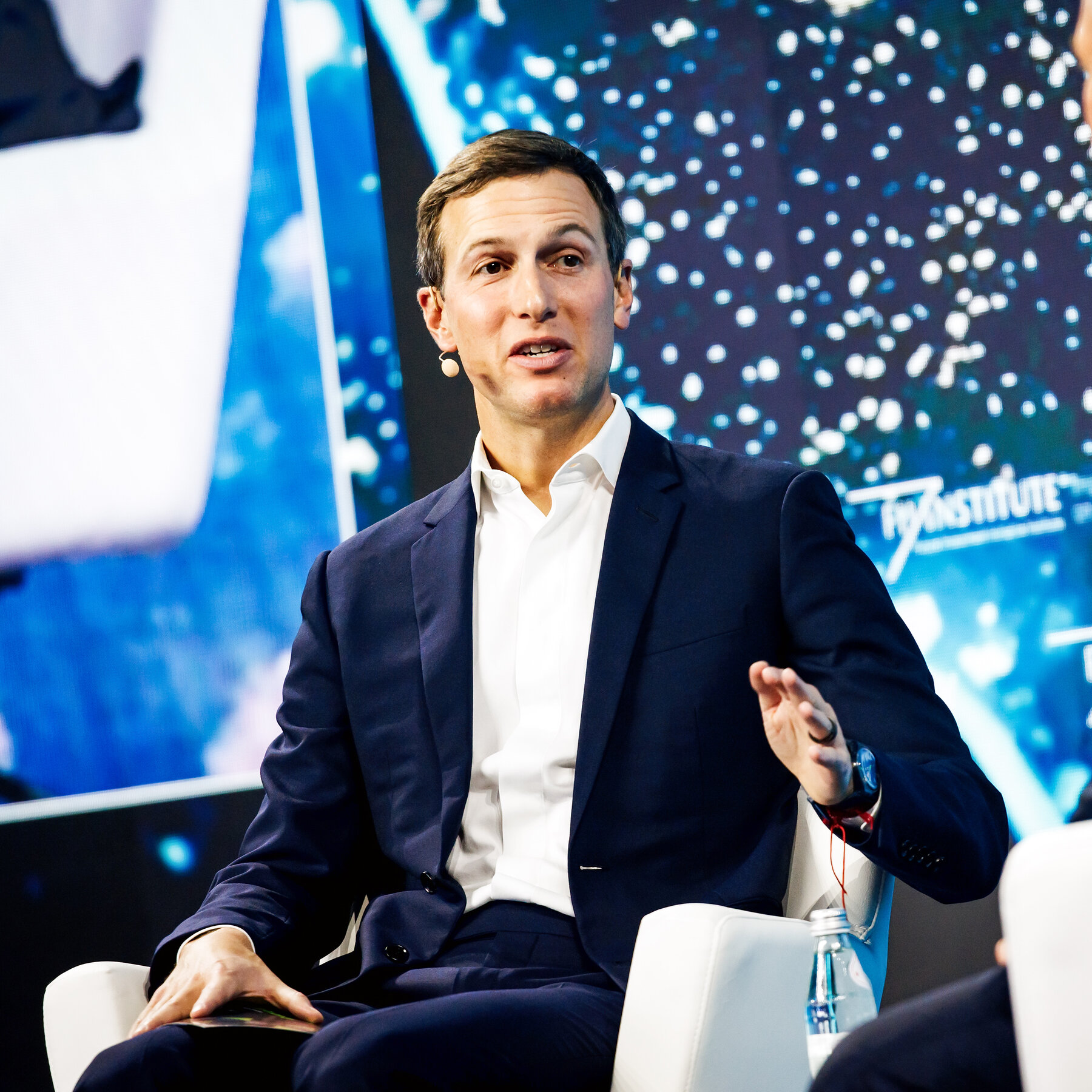 Jared Kushner Joins Paramount’s Pursuit of Warner Bros. Discovery