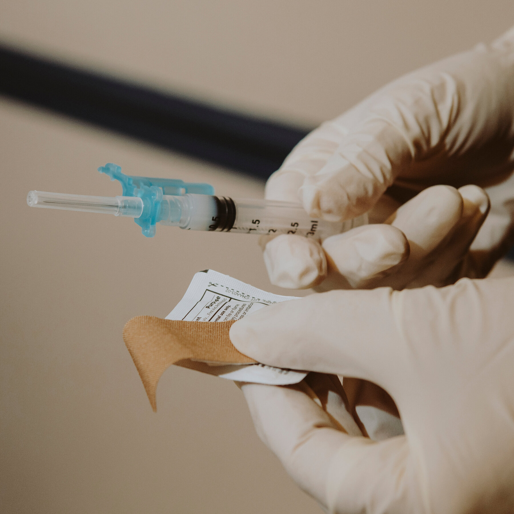 FDA Broadens COVID‑19 Vaccine Probe to Include Adult Fatalities