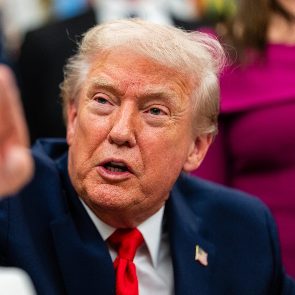 Trump Dangles Cash Payments to Ease Affordability Concerns