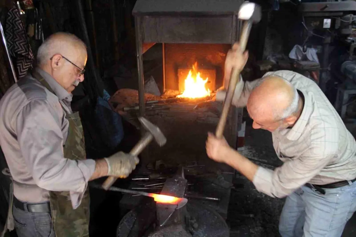 Cizre’de Demircilik Mesleği Tehlikede