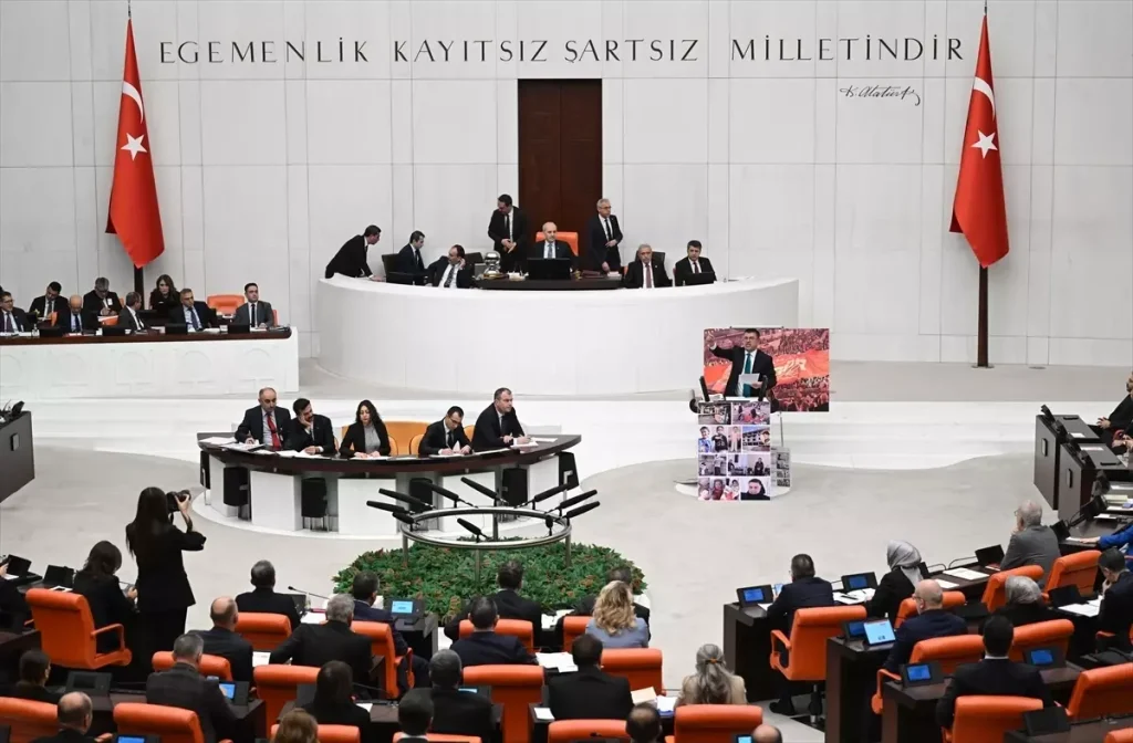 CHP’den 2026 Bütçe ve Ekonomi Eleştirileri: Büyüme Yalanı Vatandaşın Cebine Yansımıyor