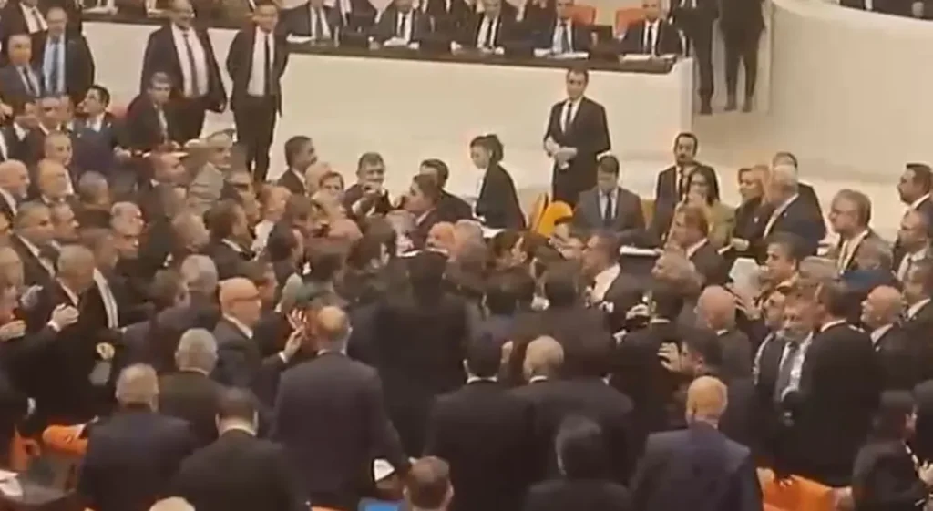 Cevdet Yılmaz: Türkiye Ekonomisinde Sürdürülebilir Büyüme ve Enflasyon Hedefleri