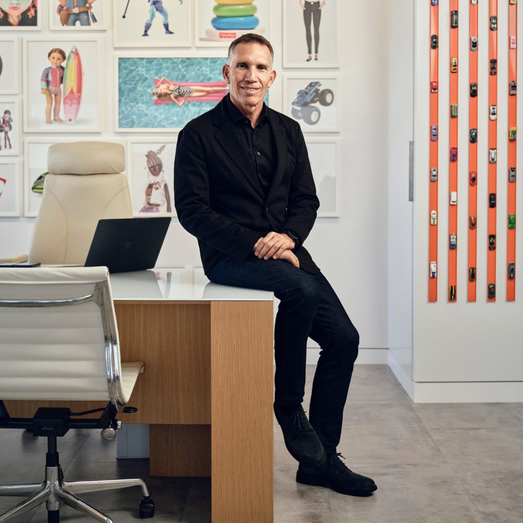 How Many Toys Will Parents Buy for Their Kids This Christmas?