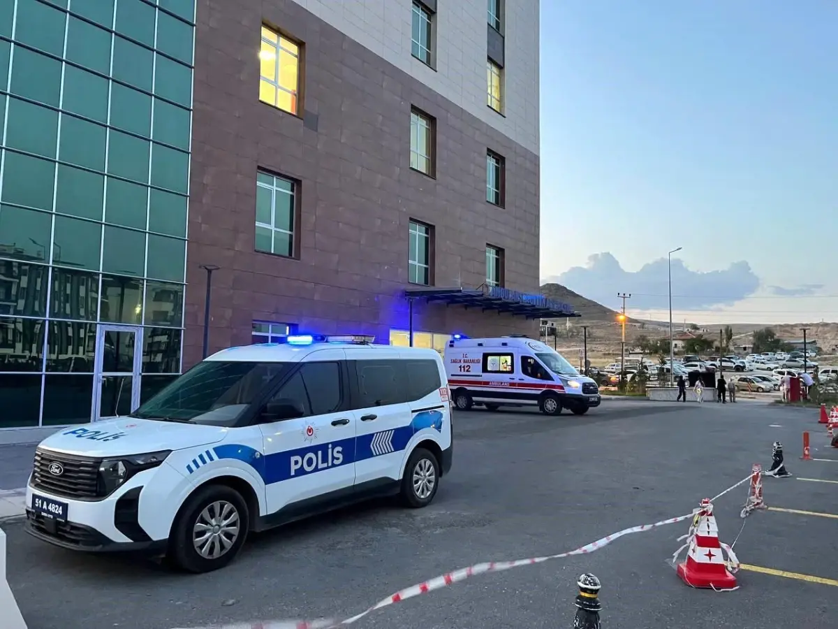 Niğde’de 7 Katlı Apartmandan Düşen Kadın Hayatını Kaybetti