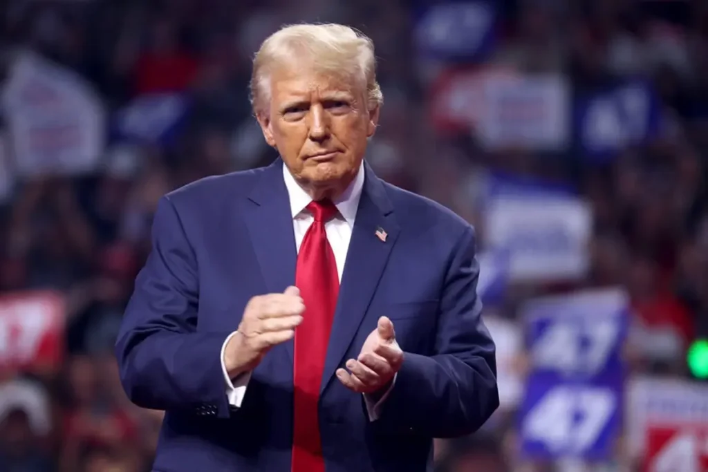 ABD Başkanı Donald Trump’tan iki ülkeye seyahat yasağı